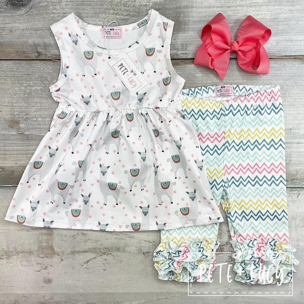 Mama Llama Icing Style Shorts Set